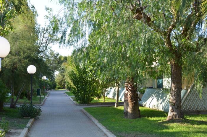 Отель Alessidamo Club Метапонто Экстерьер фото