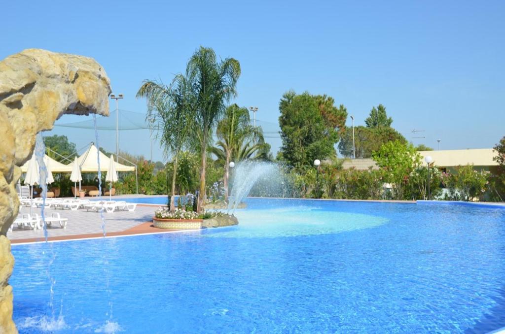 Отель Alessidamo Club Метапонто Экстерьер фото
