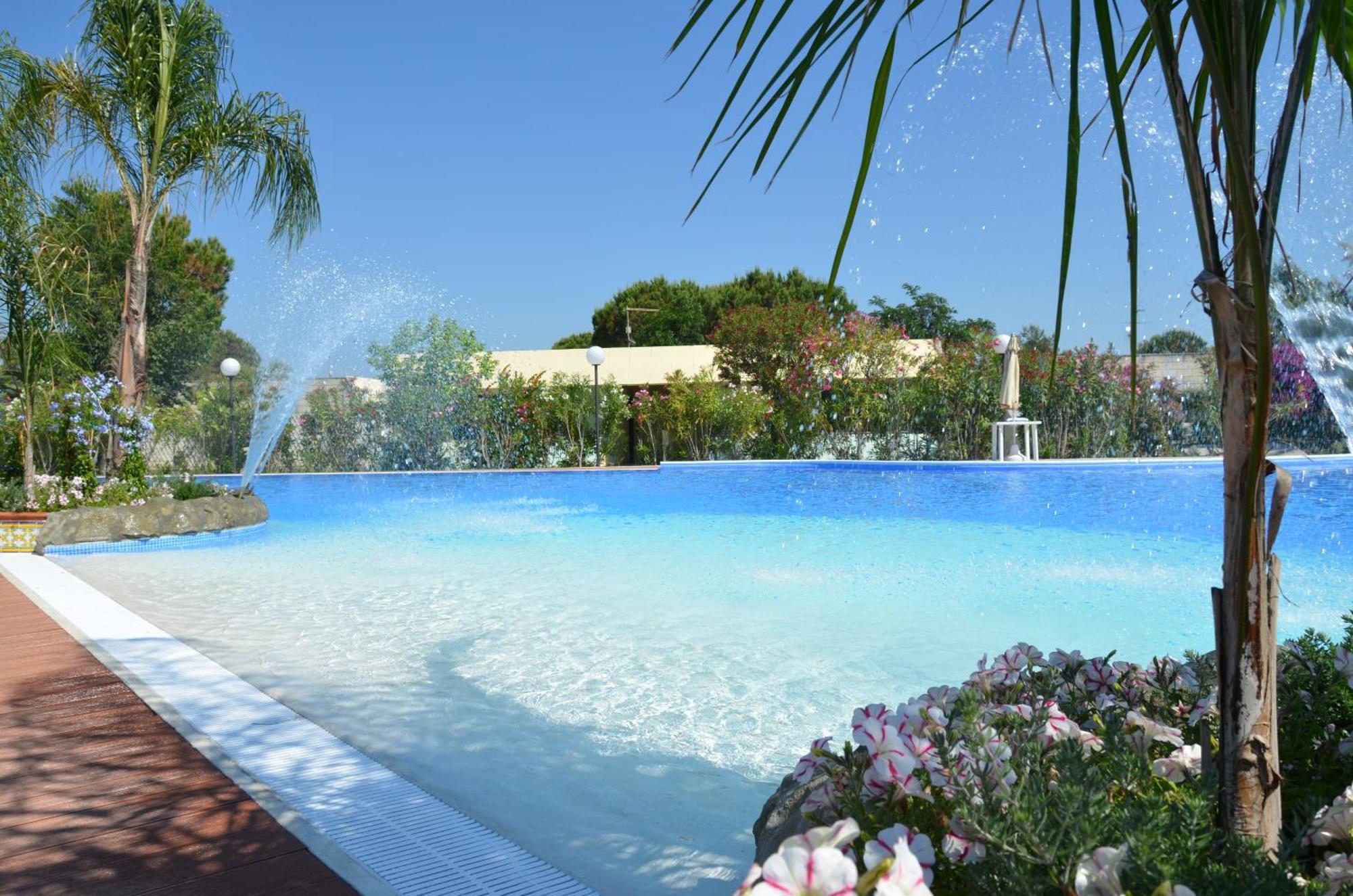 Отель Alessidamo Club Метапонто Экстерьер фото