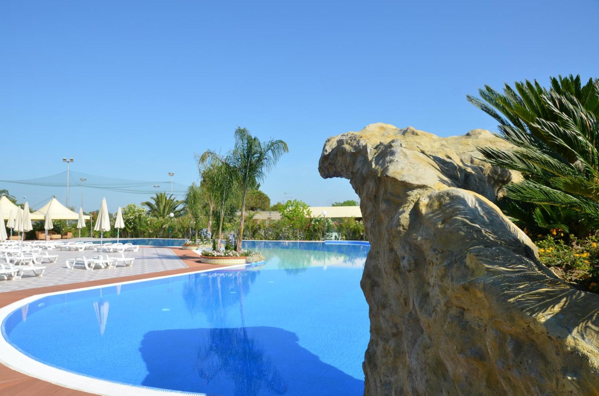 Отель Alessidamo Club Метапонто Экстерьер фото